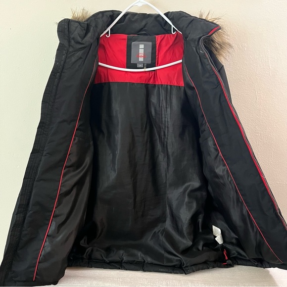 Puffer Jacket - Picture 2 of 7